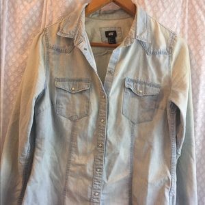 H&M denim chambray button-up blouse